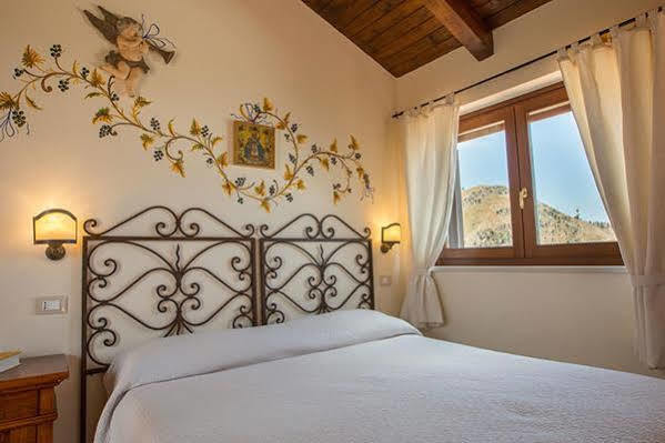 Il Casale Di Caterina Hotel Taormina Luaran gambar